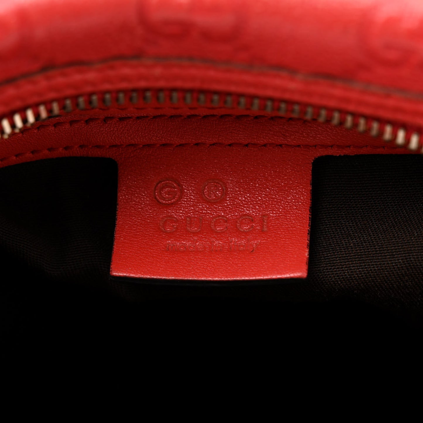 Guccissima Vitello Tender Medium Joy Boston Sporting Red