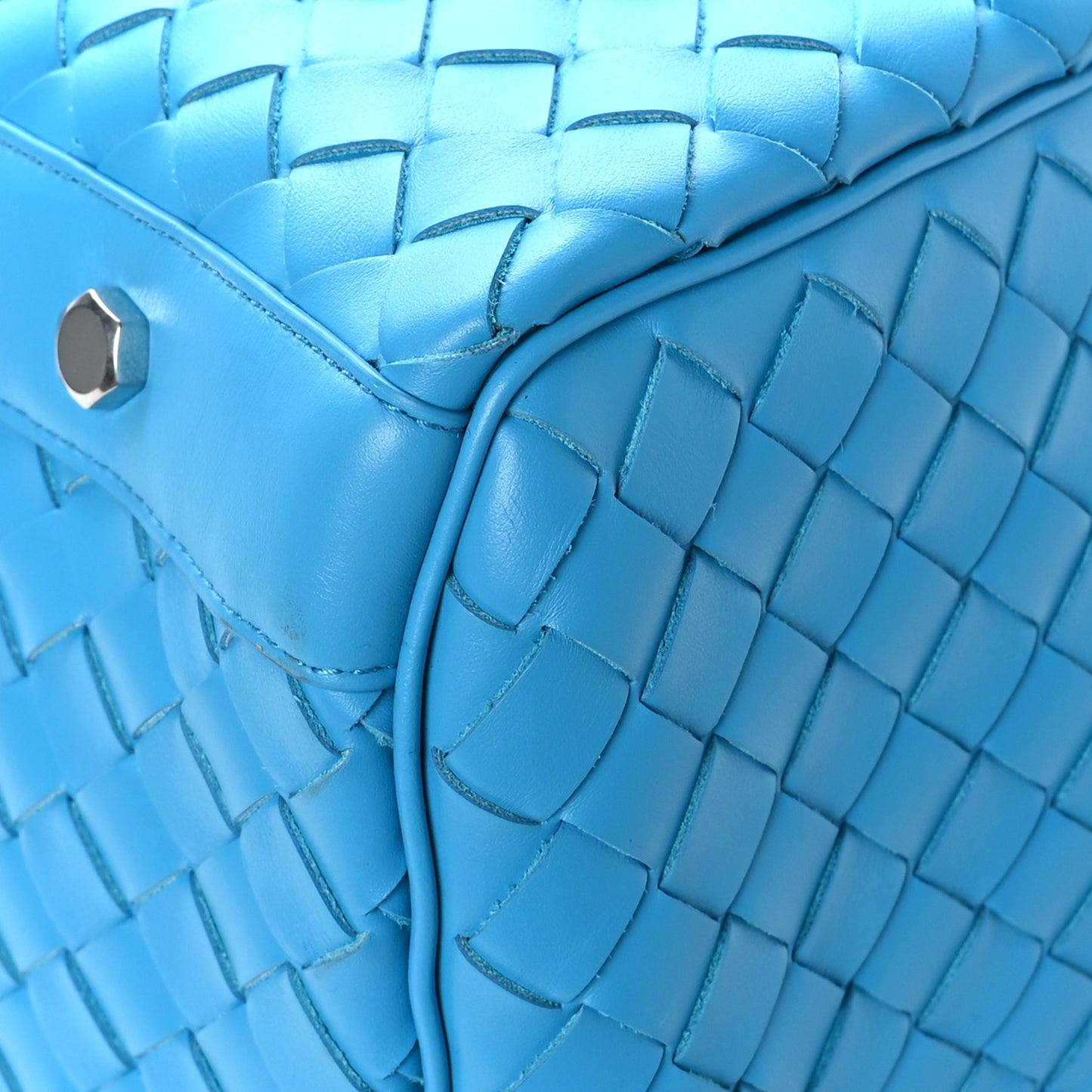 Nappa Intrecciato Medium Duffle Bag Pool