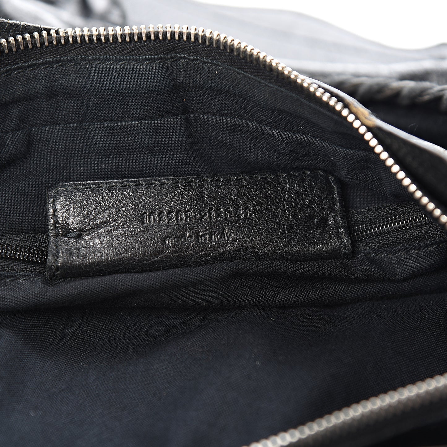 Chevre Classic Hardware First Black