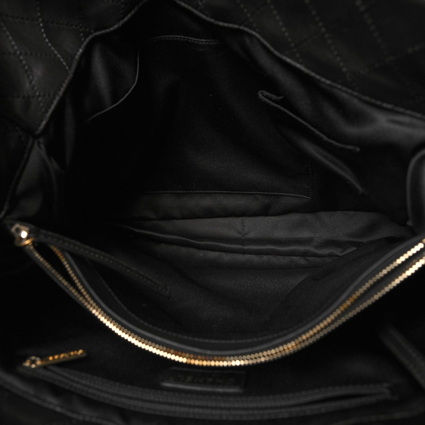 Lambskin Quilted CC Pocket Shopping Tote Black