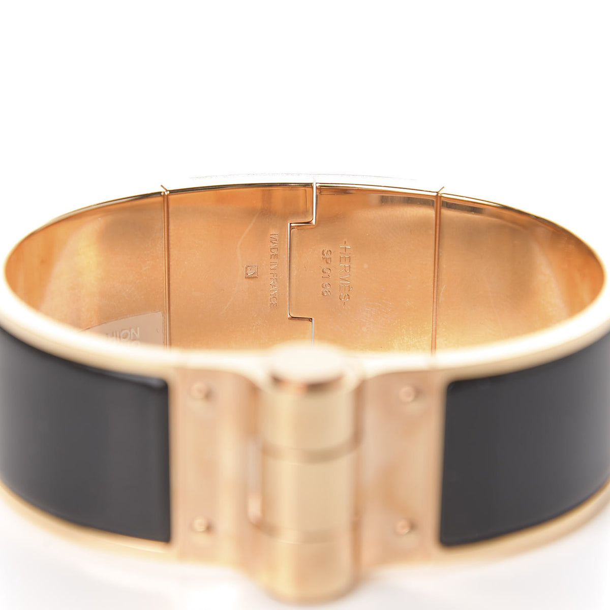Enamel Charniere Uni Wide Hinged Bracelet M Black
