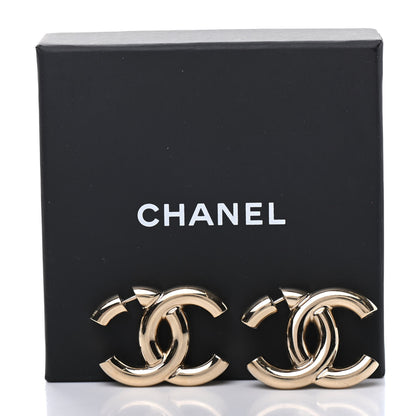 Chanel Metal Large CC Earrings Light Gold 5 of 5