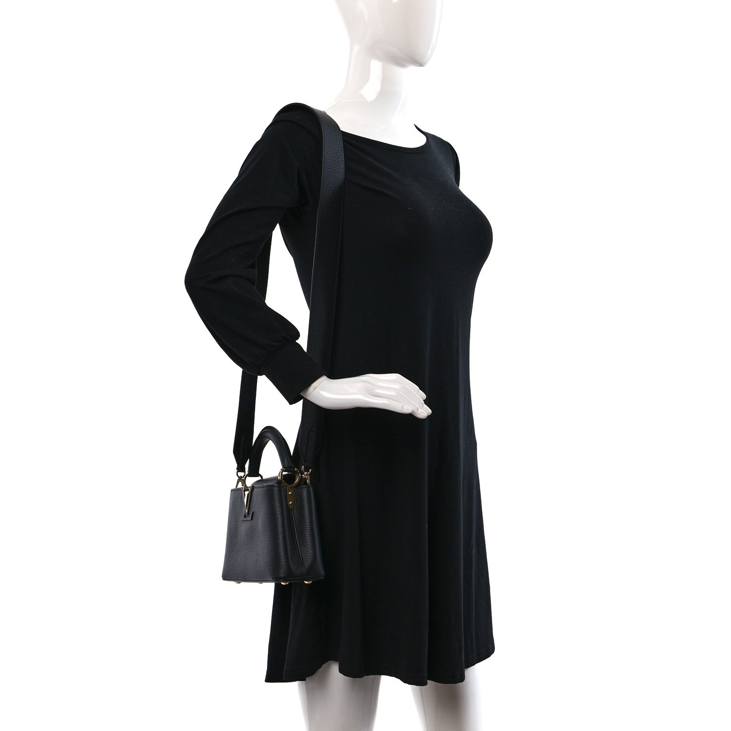 Louis Vuitton Taurillon Mini Capucines Black 2 of 8