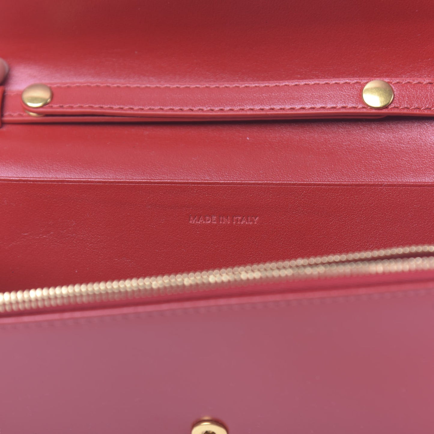 Calfskin C Wallet On Chain Bag Red