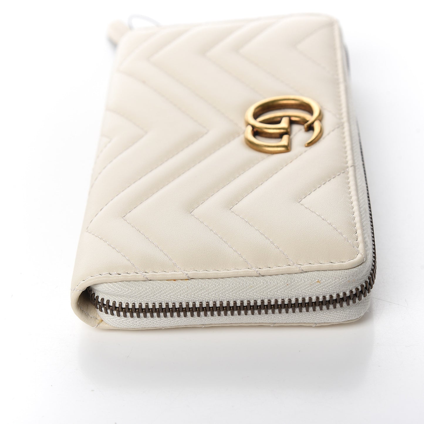 Calfskin Matelasse GG Marmont Zip Around Wallet White