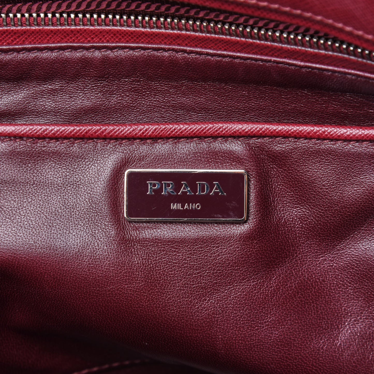 Saffiano Bi-Color Medium Galleria Double Zip Tote Cerise Granato