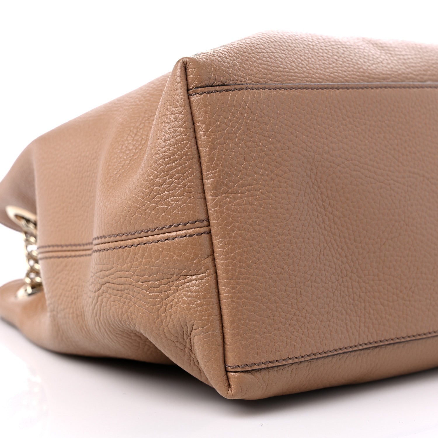 Gucci Pebbled Calfskin Medium Soho Chain Shoulder Bag Camelia 9 of 10