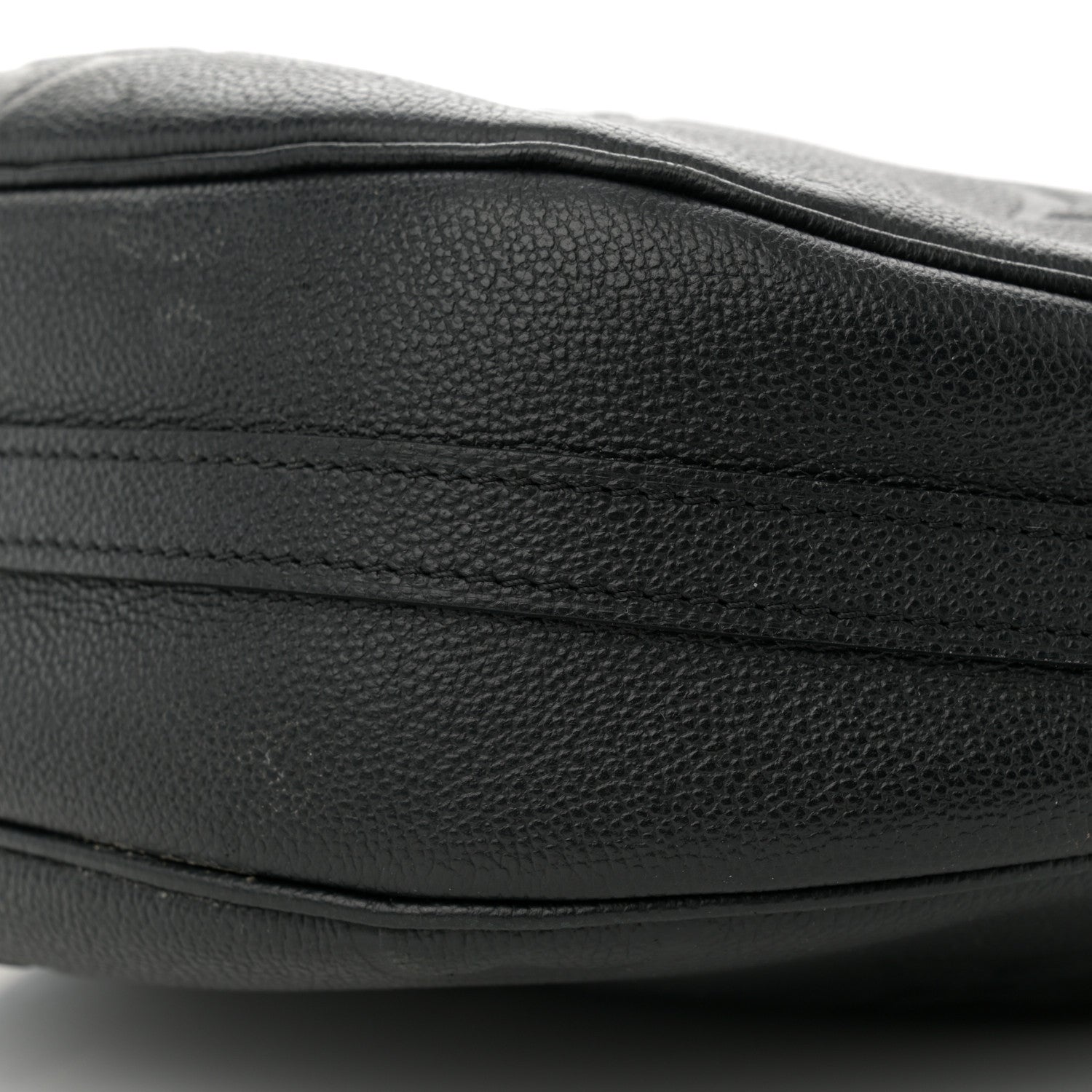 Louis Vuitton Empreinte Monogram Giant Loop Hobo Black 10 of 13