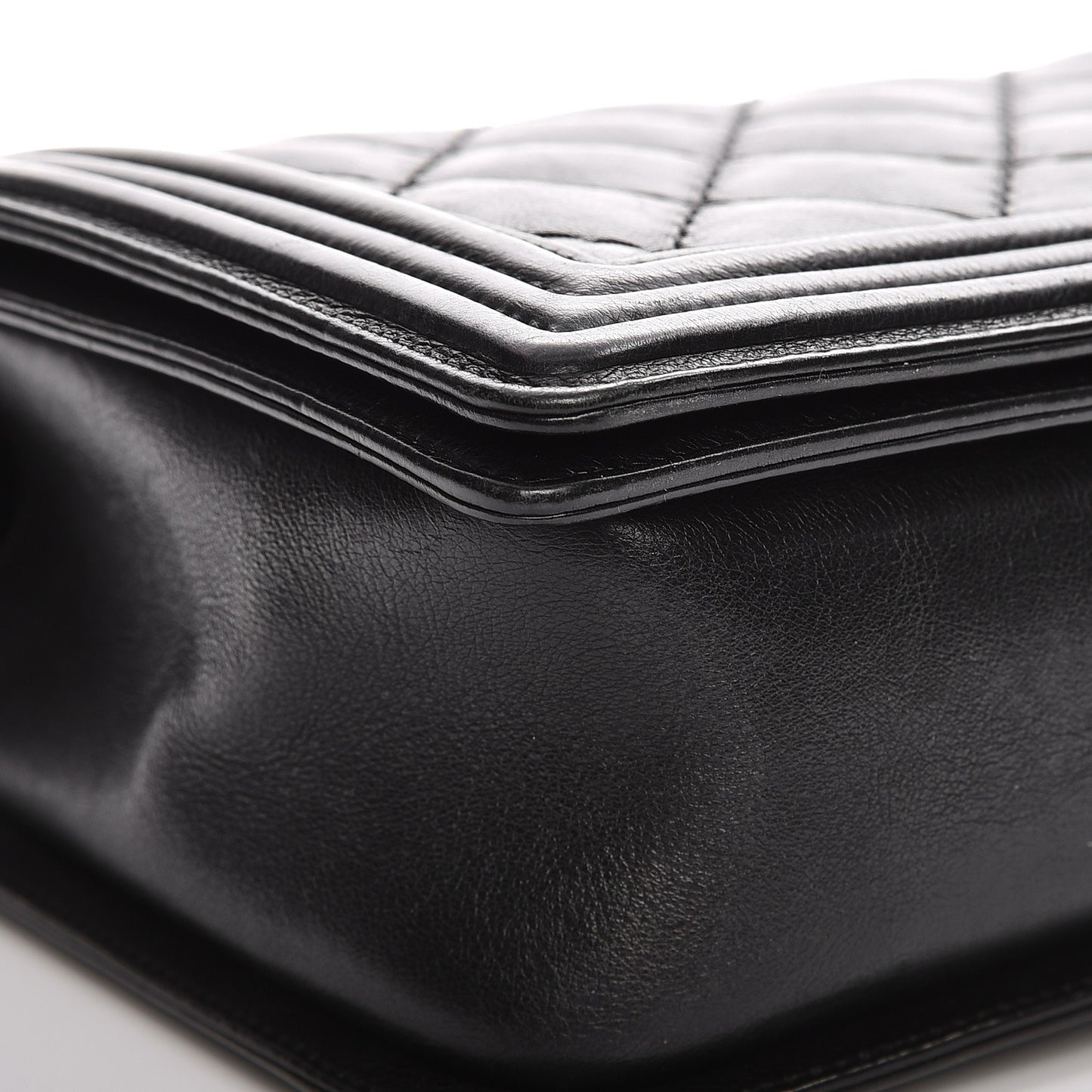 Calfskin Quilted Double Stitch New Medium Boy Flap Black