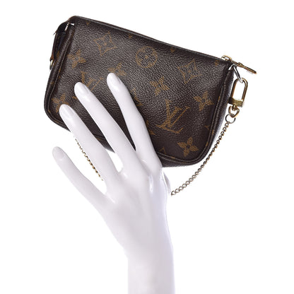 Louis Vuitton Monogram Mini Pochette Accessories 2 of 11