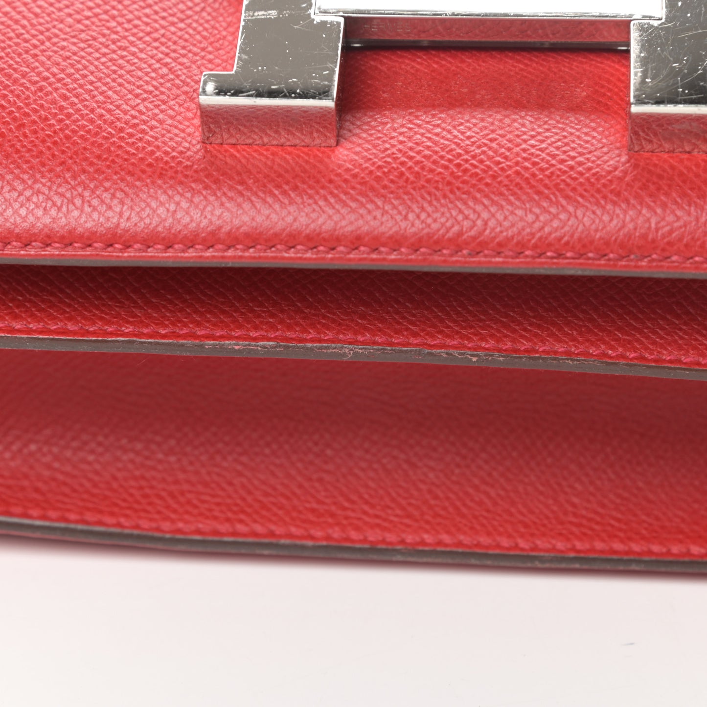 Epsom Constance 24 Rouge Casaque
