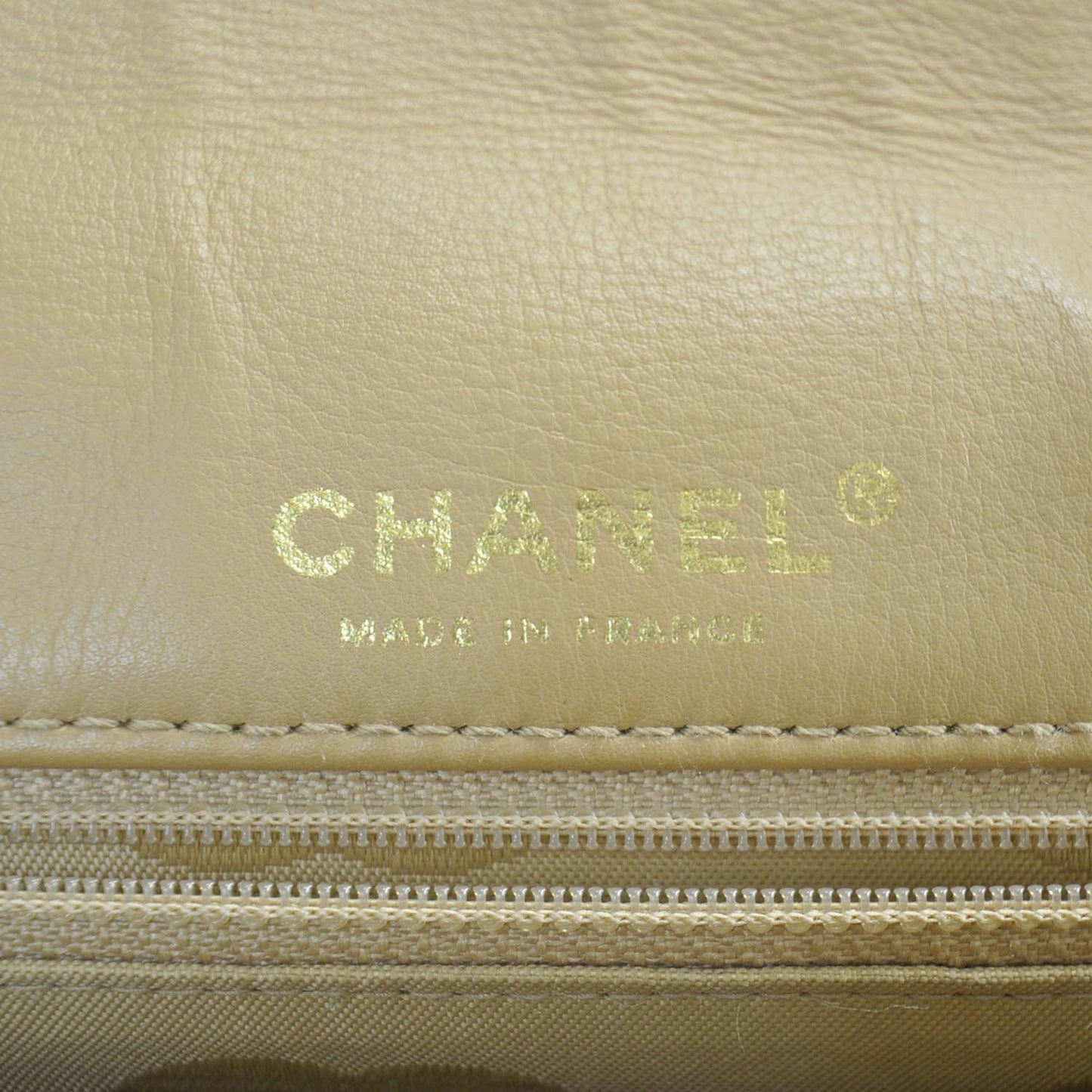 Leather Quilted Surpique Flap Beige