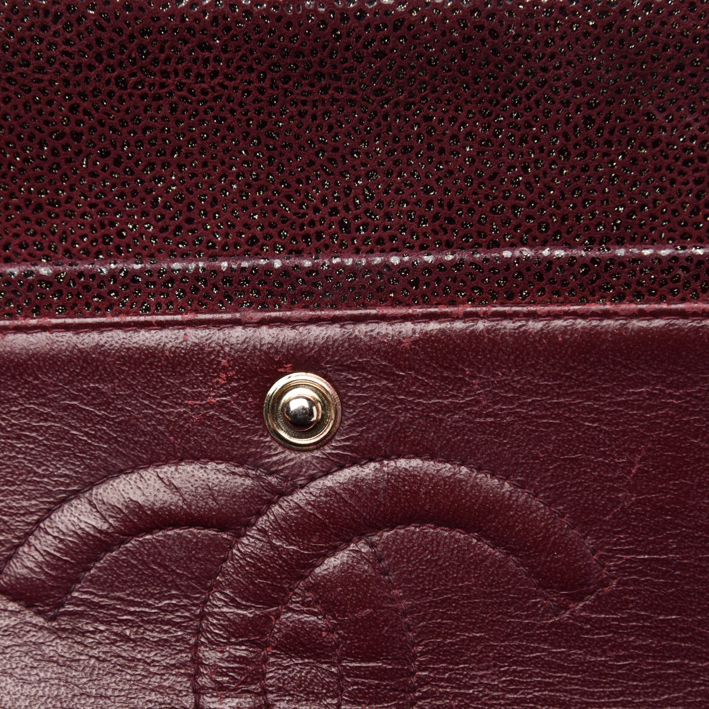 Iridescent Caviar Quilted Medium Double Flap Burgundy