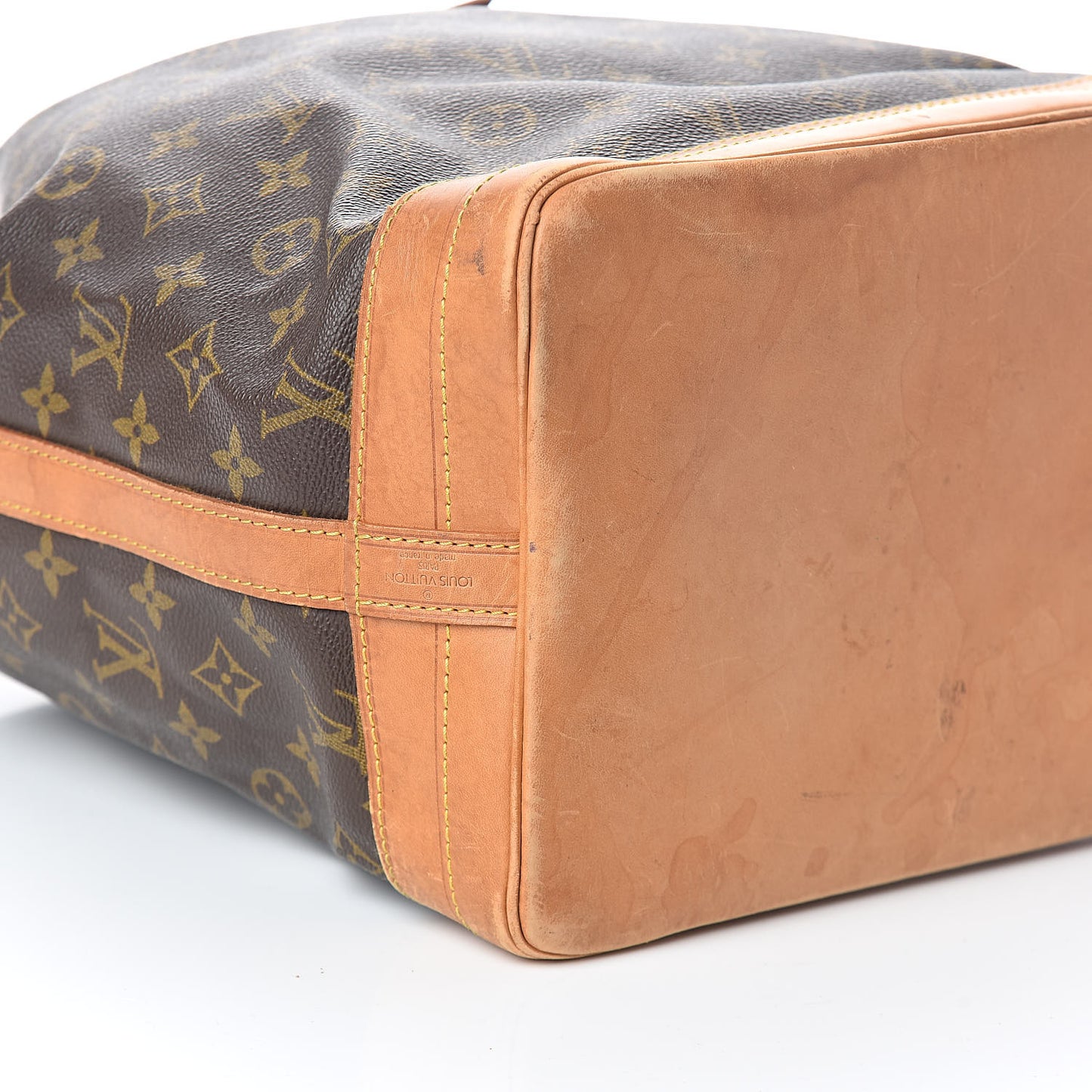 Monogram Noe