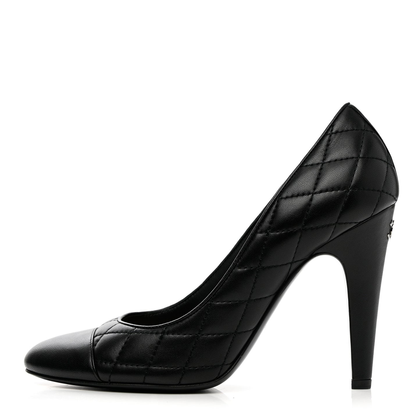 Lambskin Quilted Cap Toe Pumps 39 Black