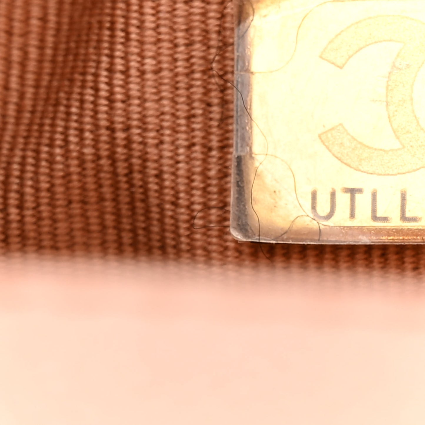 Caviar Quilted Medium Boy Flap Light Brown