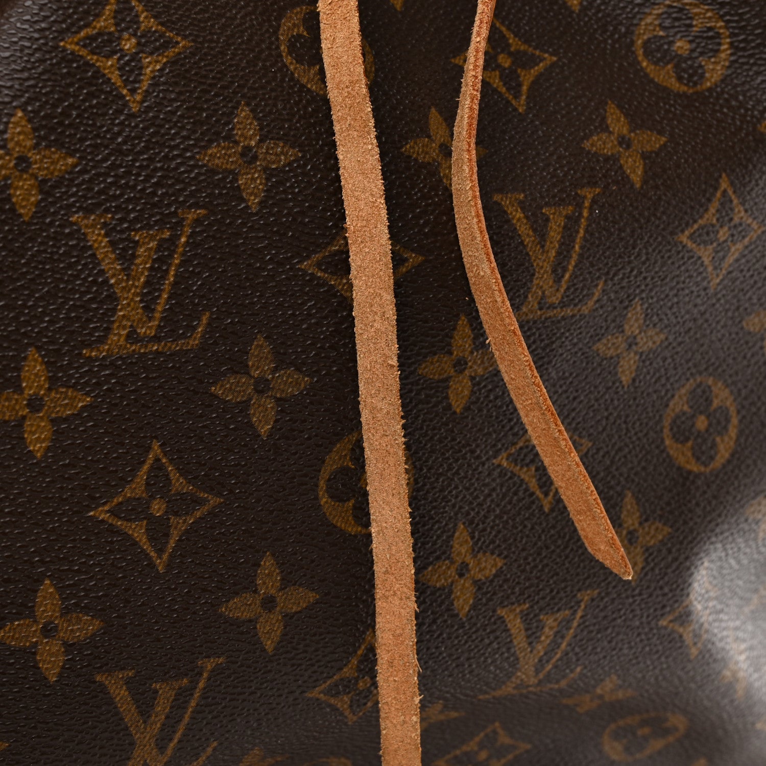 Louis Vuitton Monogram Noe 15 of 17