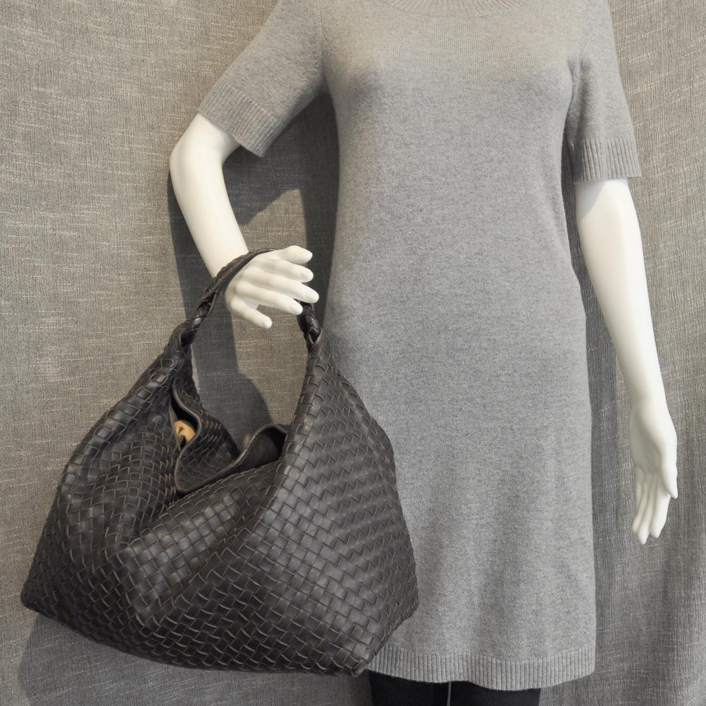Nappa Intrecciato Sloane Hobo Moro Brown