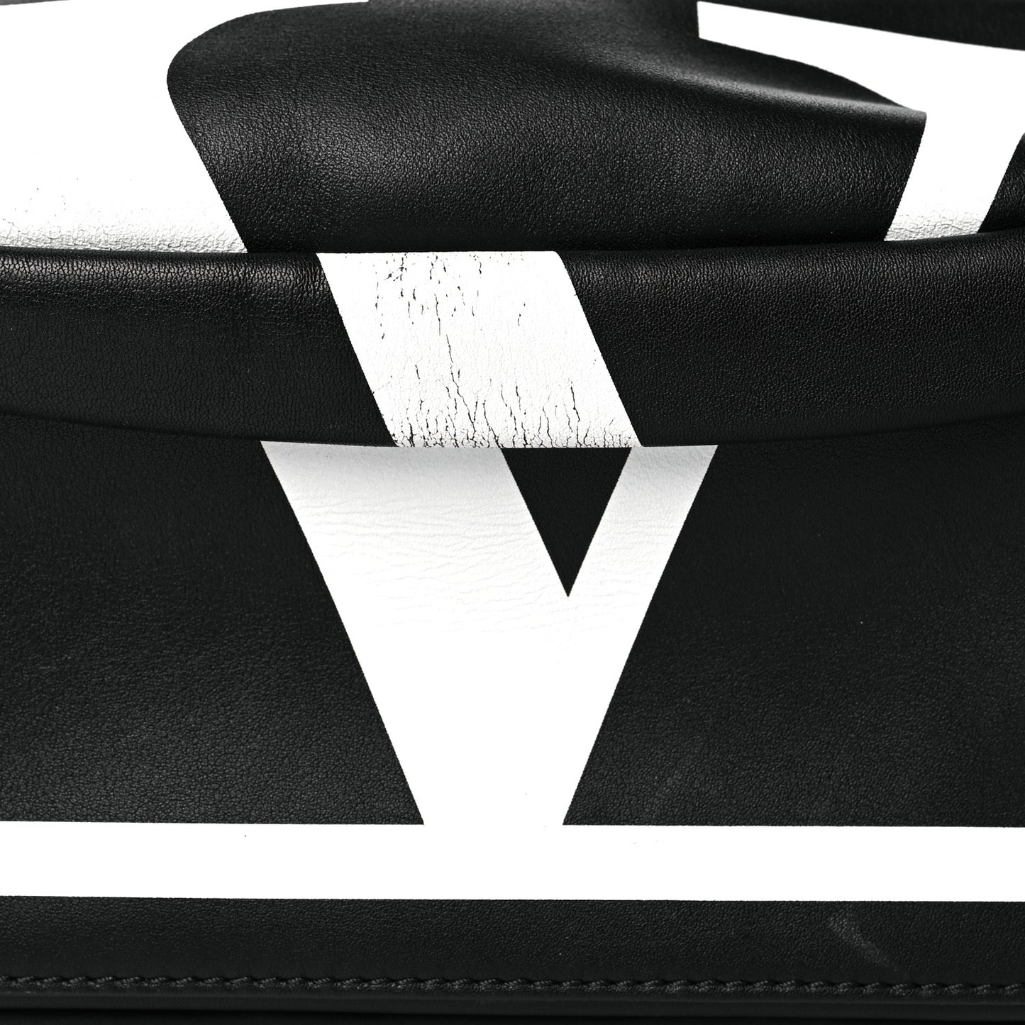 Calfskin Go Logo Belt Bag Black White