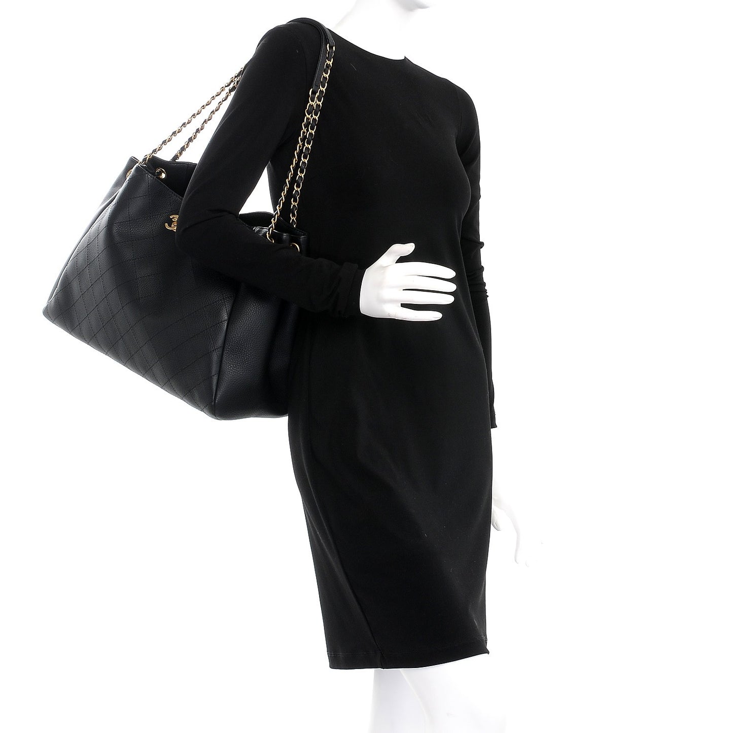 Grained Calfskin Quilted Large Supple Rock Shopping Tote Black
