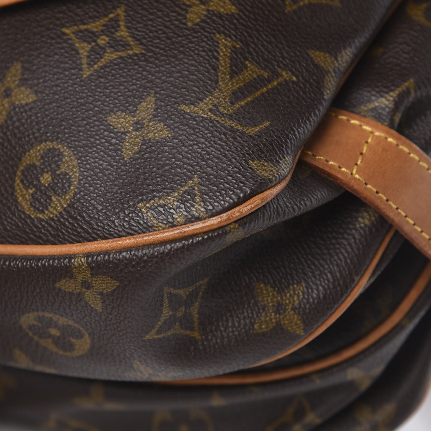 Monogram Saumur 30