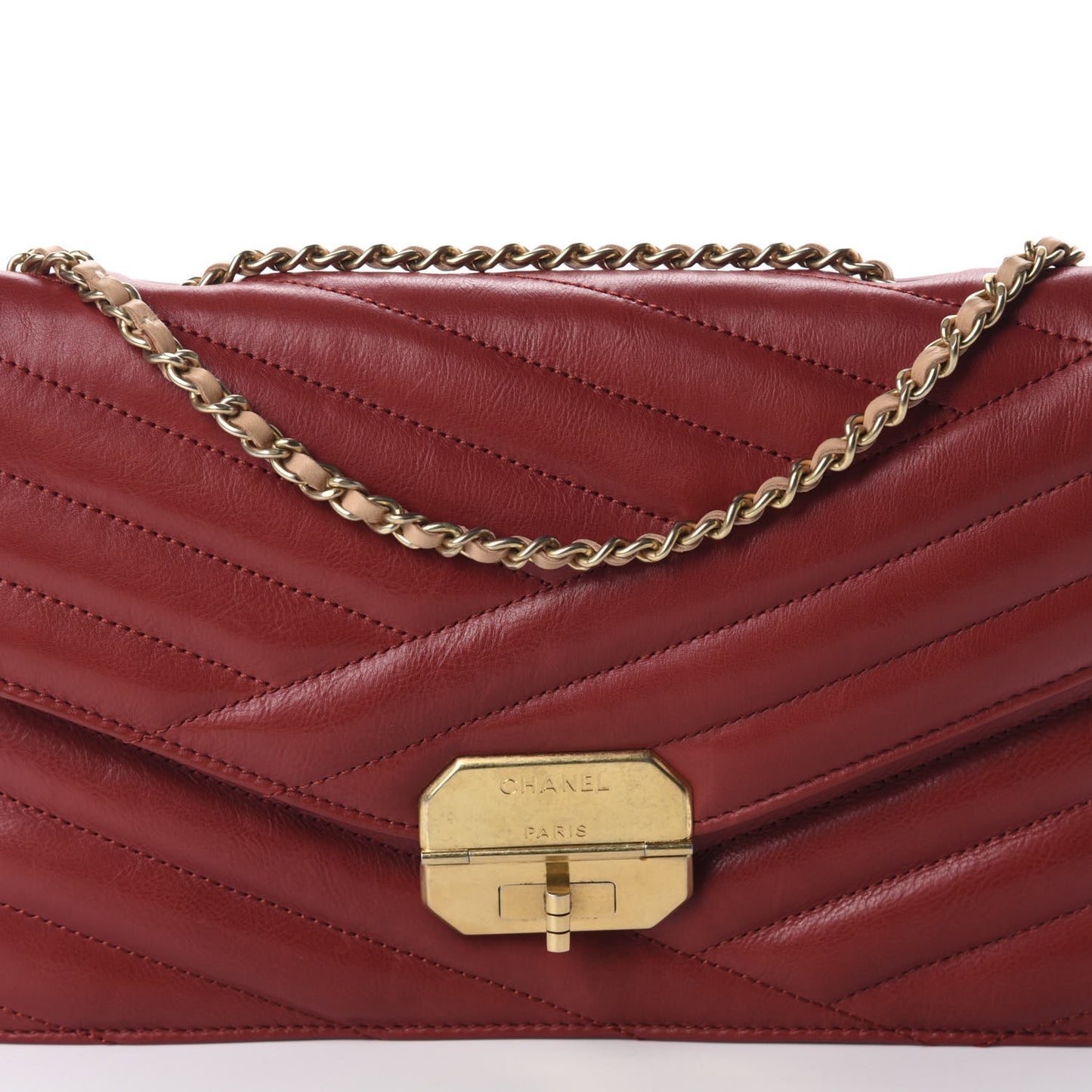 Calfskin Chevron Quilted Gabrielle Flap Red
