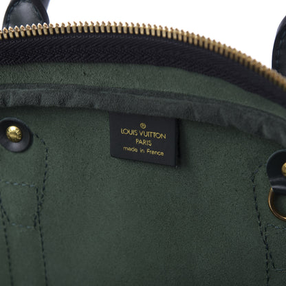 Louis Vuitton Taiga Kendall GM Epicea 8 of 14