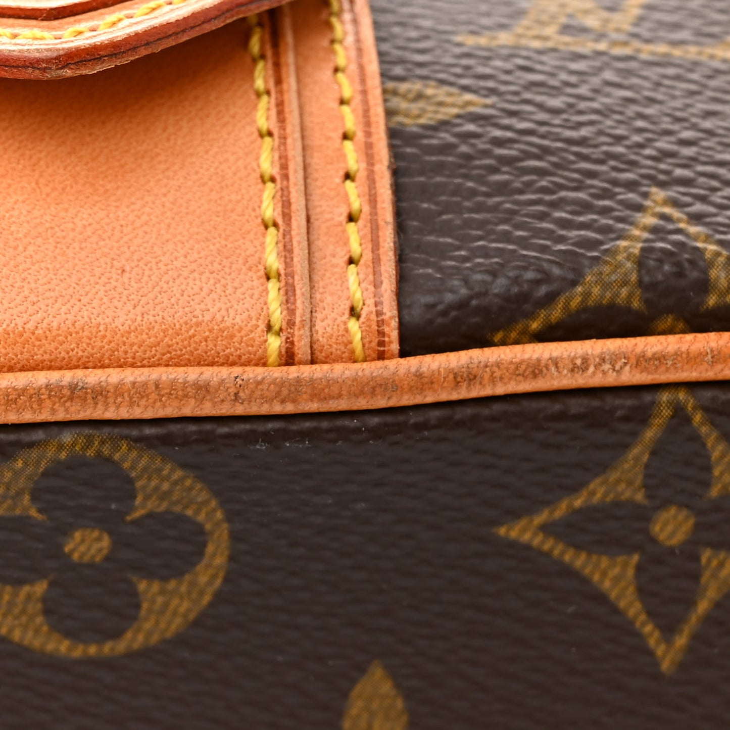 Monogram Theda GM