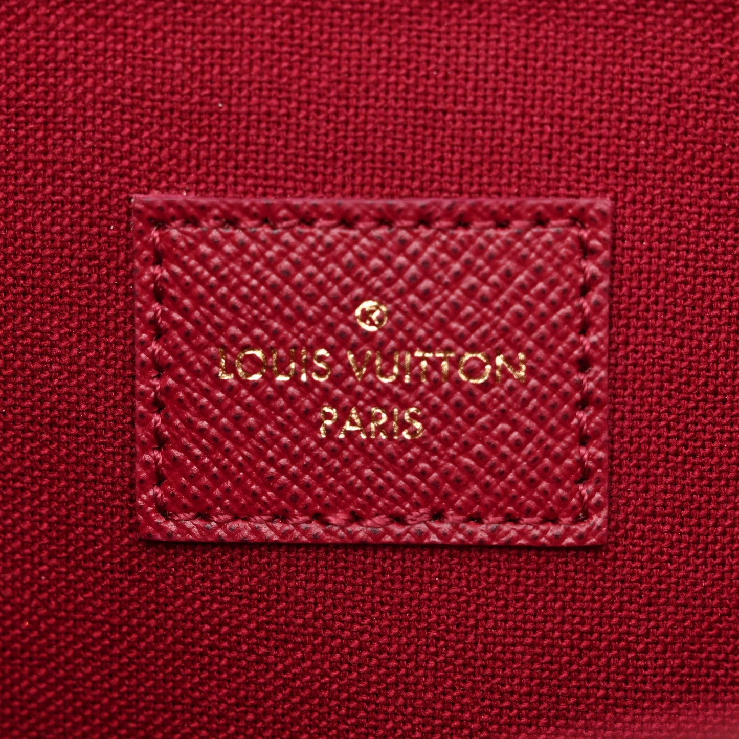 Monogram Pochette Felicie Chain Wallet Fuchsia