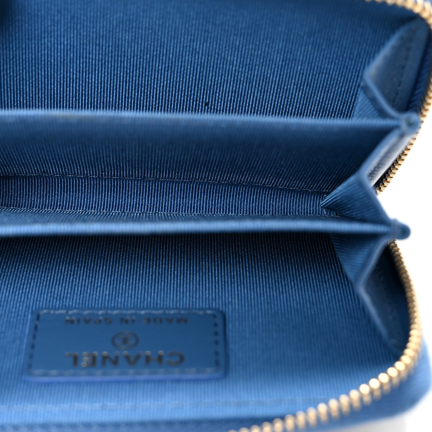 Caviar Quilted Zip Coin Purse Blue