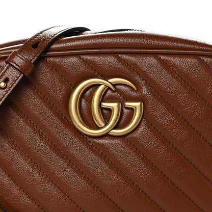 Gucci Glazed Calfskin Matelasse Diagonal Small GG Marmont Chain Shoulder Bag Cuir 9 of 11