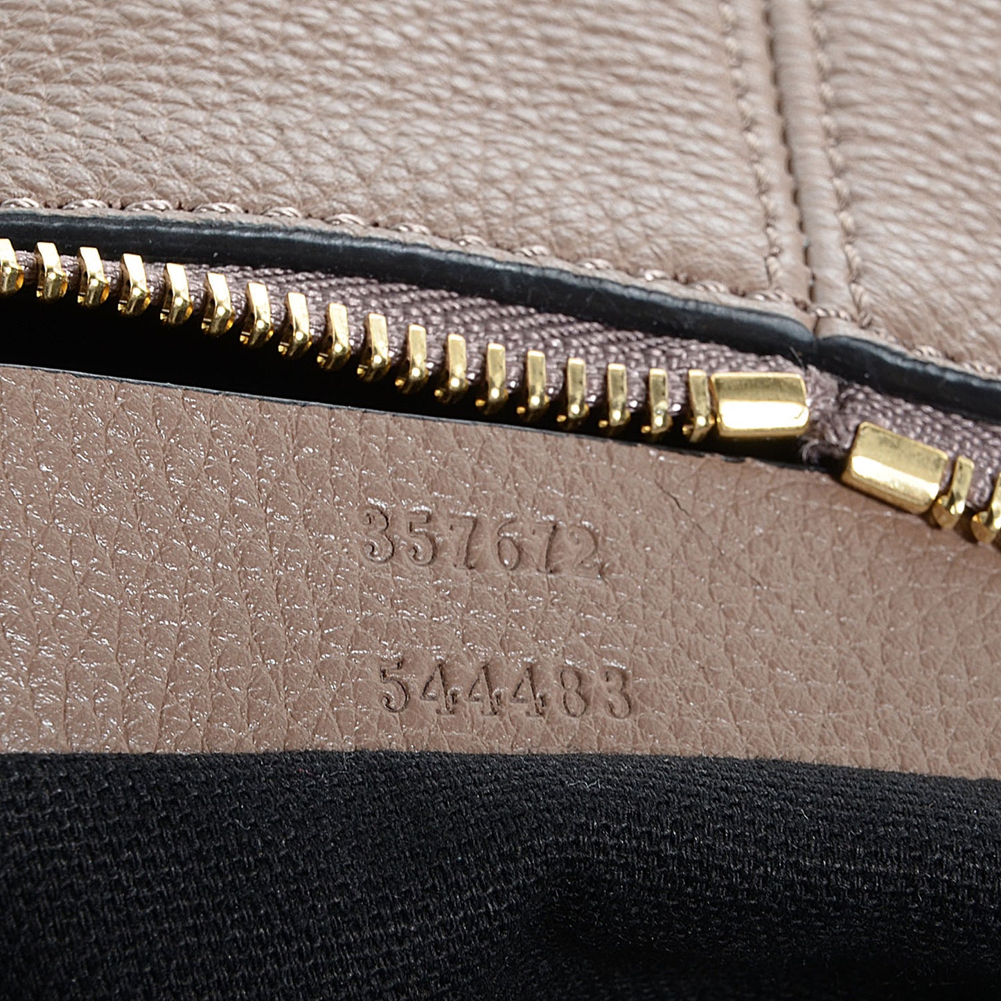 Pebbled Calfskin Skull Padlock Hobo Cocco