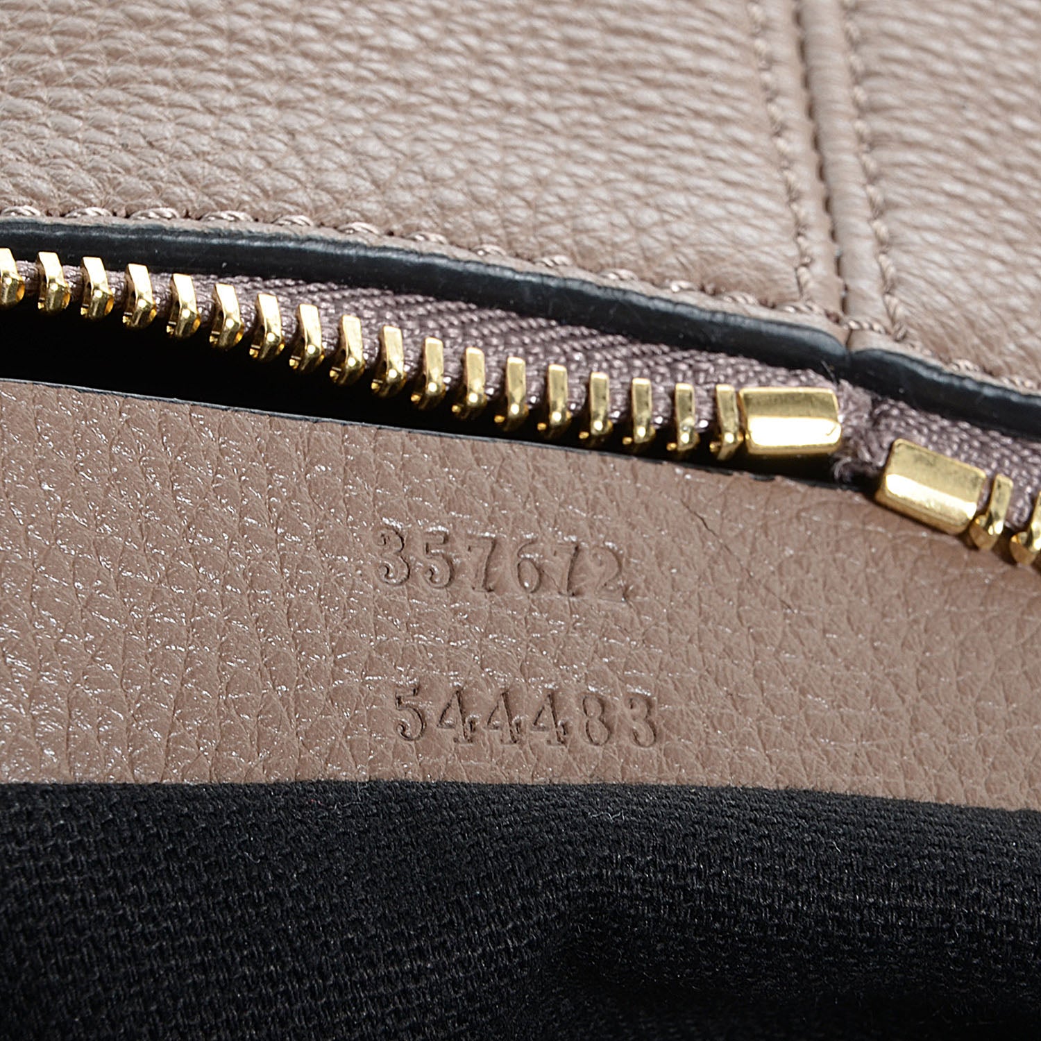 Alexander McQueen Pebbled Calfskin Skull Padlock Hobo Cocco 7 of 8