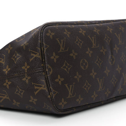 Louis Vuitton Monogram Neverfull MM 9 of 11