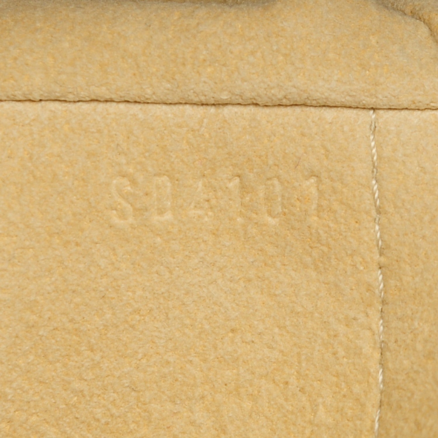 Louis Vuitton Monogram Artsy MM 7 of 7