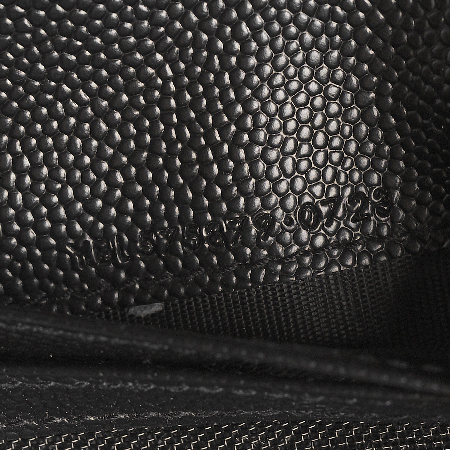 Saint Laurent Grain De Poudre Matelasse Chevron Monogram Zipped Card Case Black 8 of 8