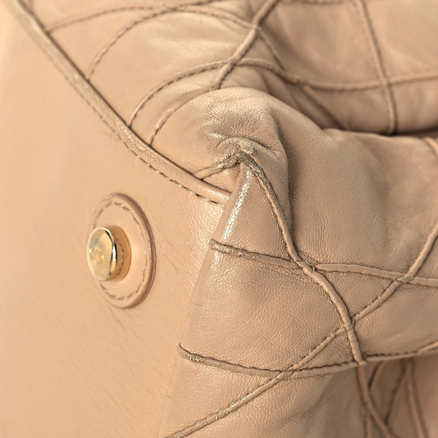 Lambskin Cannage Medium Le Trente Tote Beige