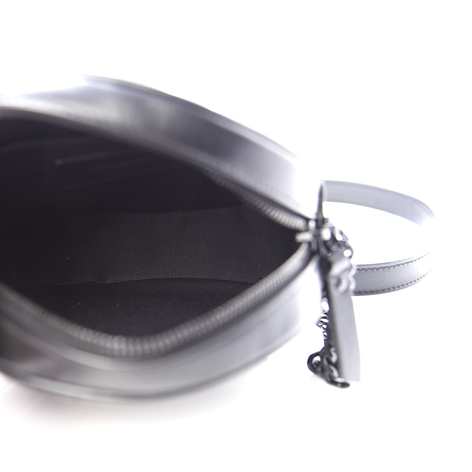 Saint Laurent Calfskin Matelasse Chevron Round Vinyle Camera Bag Black 5 of 10