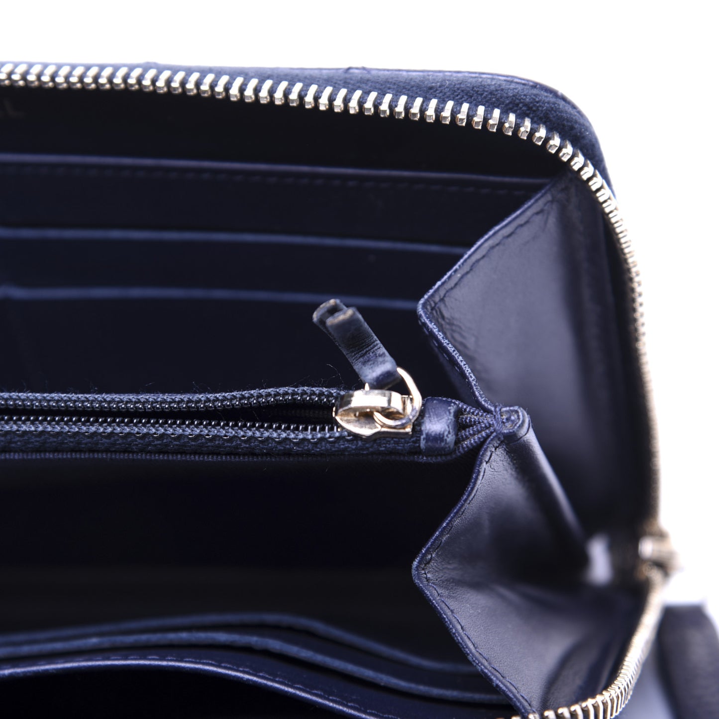 Caviar Quilted Large Gusset Zip Around Wallet Navy