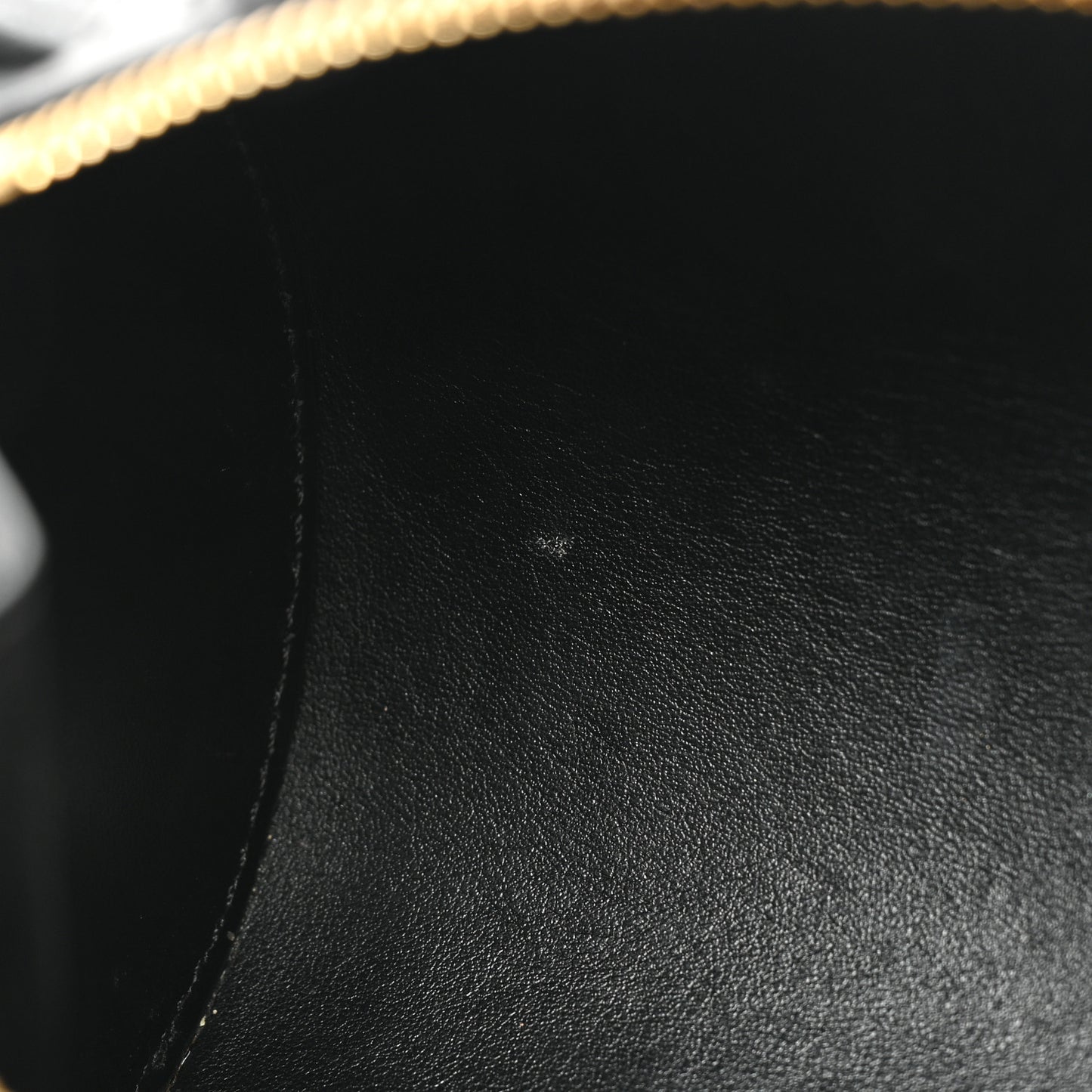 Calfskin Kingdom The Barrel Bag Black