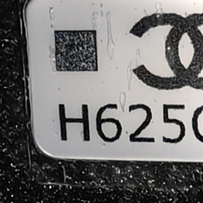 Chanel Lambskin Quilted Medium Cosmetic Case So Black 7 of 10