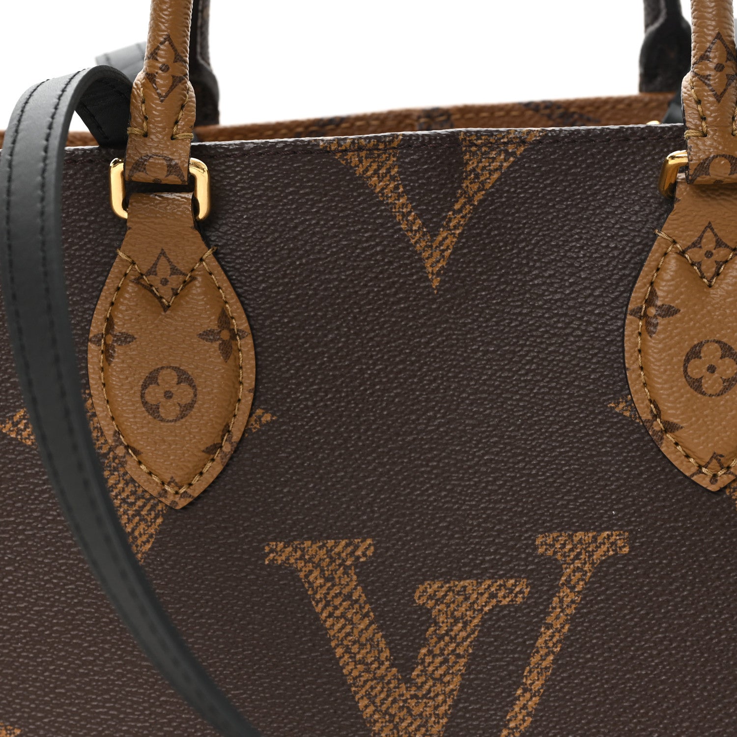 Louis Vuitton Reverse Monogram Giant Onthego MM 7 of 10