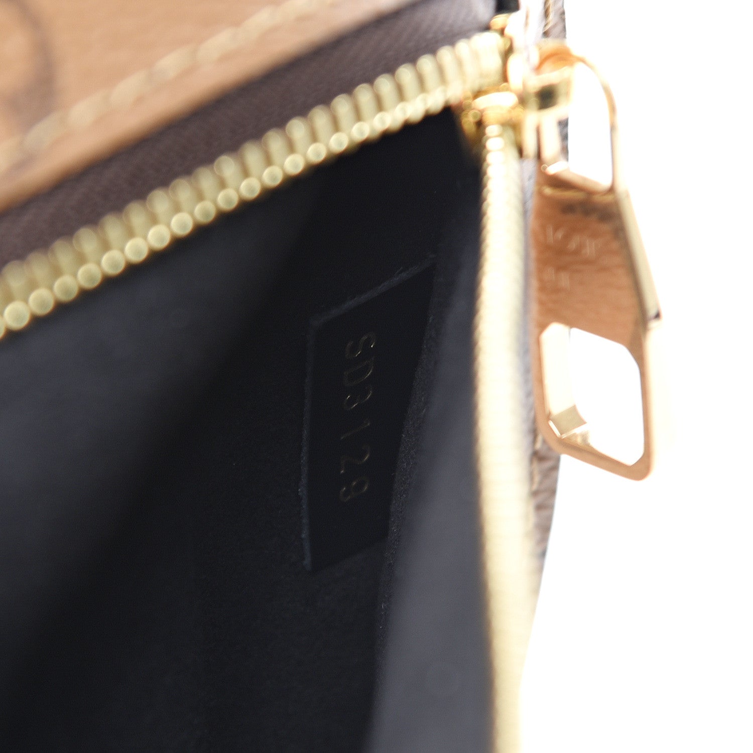 Louis Vuitton Reverse Monogram Pochette Metis 7 of 10