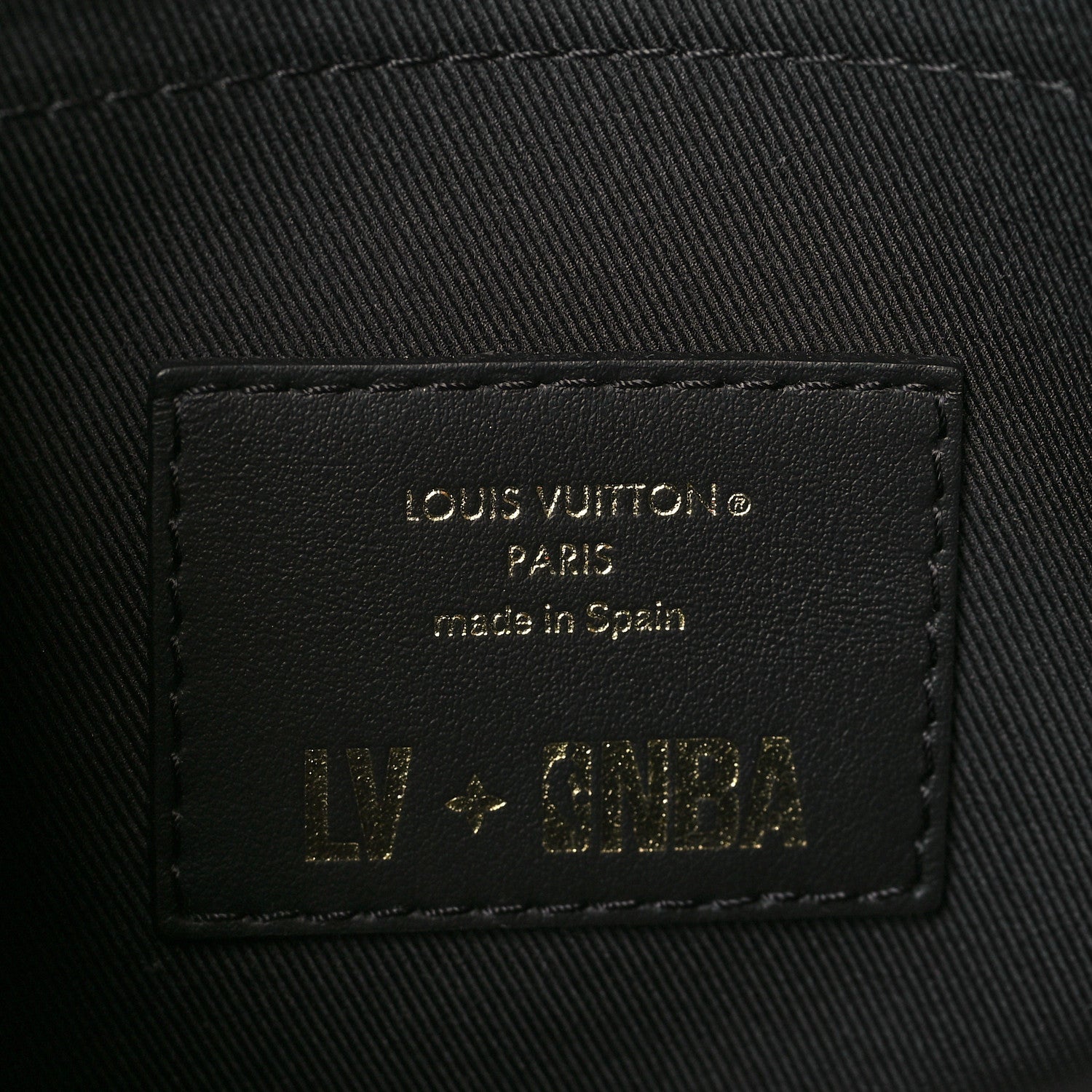 Louis Vuitton x NBA Grained Calfskin Monogram Studio Messenger Black 6 of 8