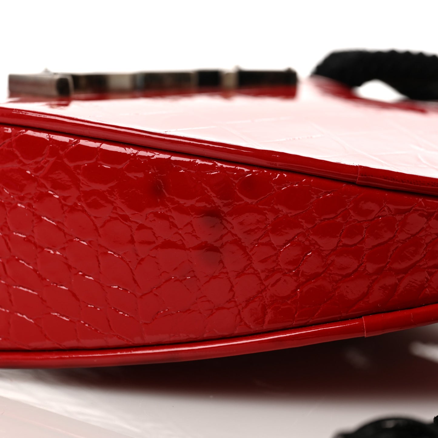 Patent Crocodile Embossed Sac Coeur Heart Shaped Clutch Red