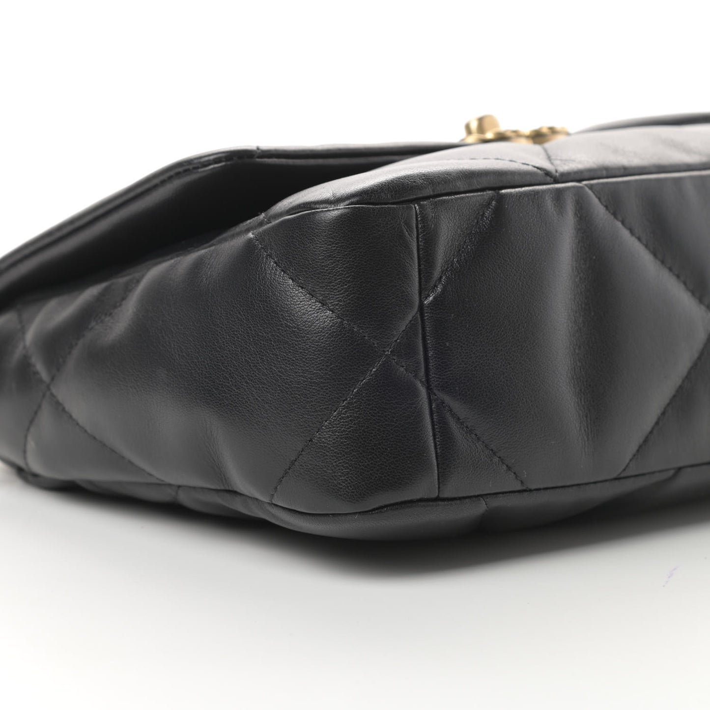 Lambskin Quilted Medium Chanel 19 Flap Black