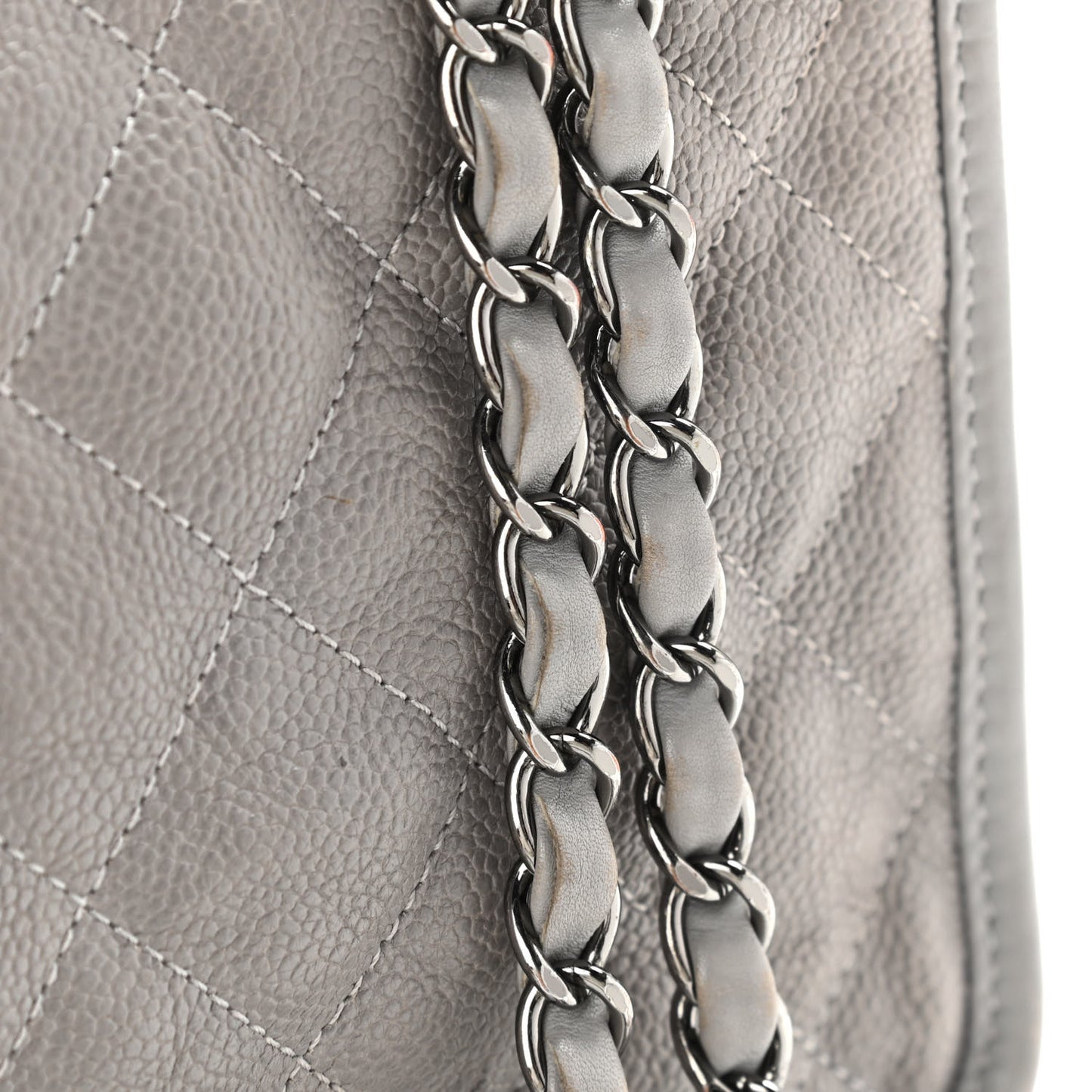 Caviar Quilted Medium French Riviera Flap Light Grey