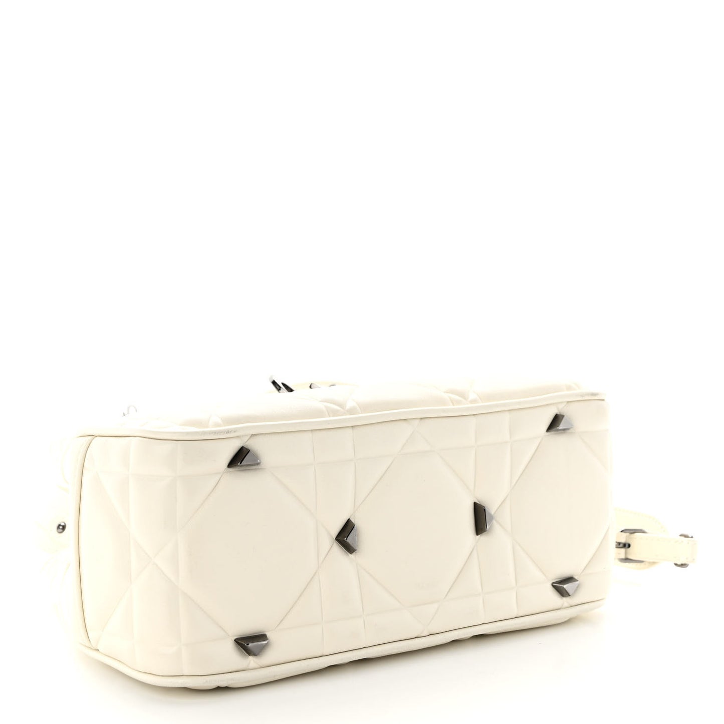Calfskin Cannage Small The Lady 95.22 Ivory