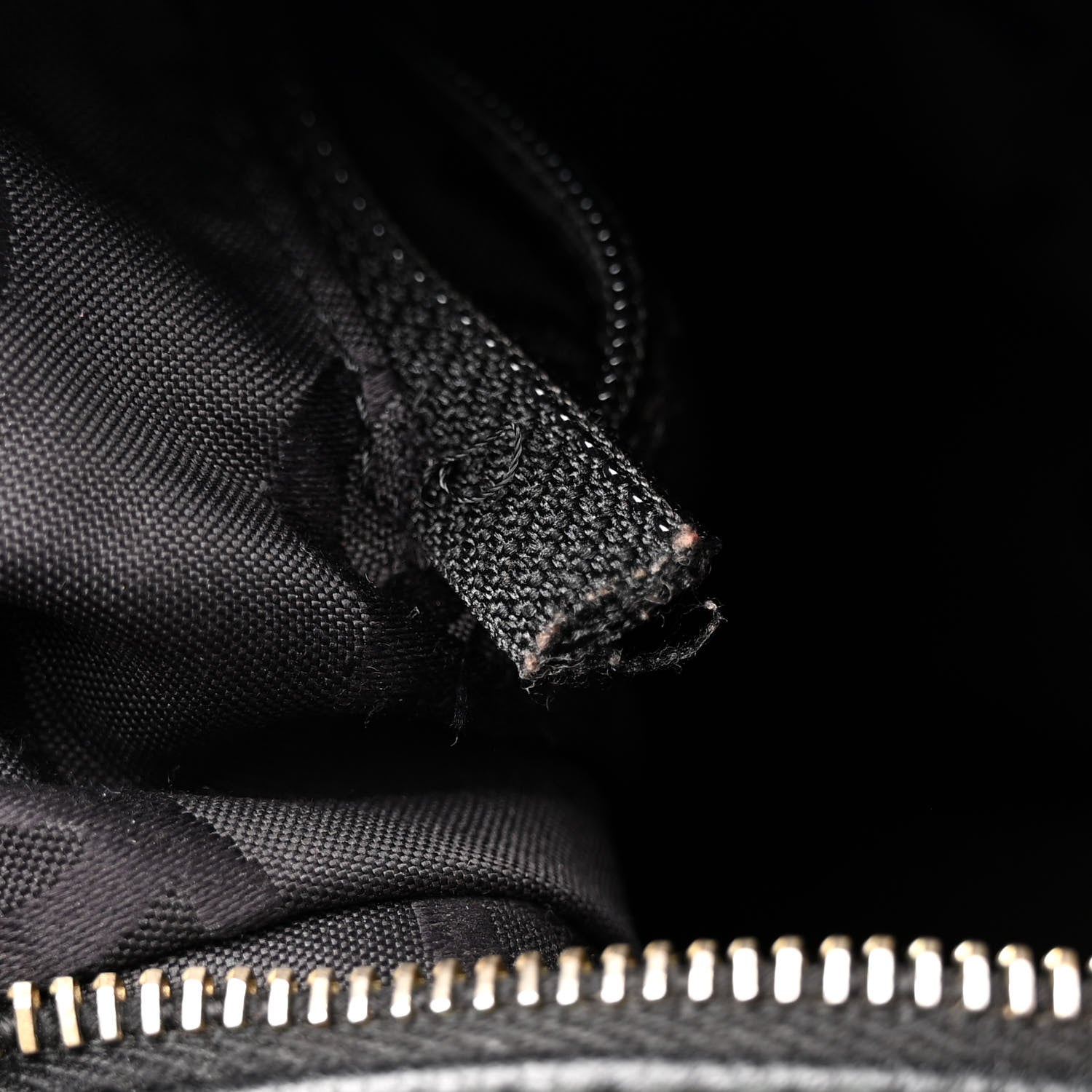 Chanel Caviar CC Wood Chain Hobo Black 12 of 15