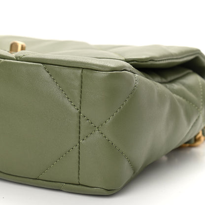 Chanel Lambskin Quilted Medium Chanel 19 Flap Green 10 of 10